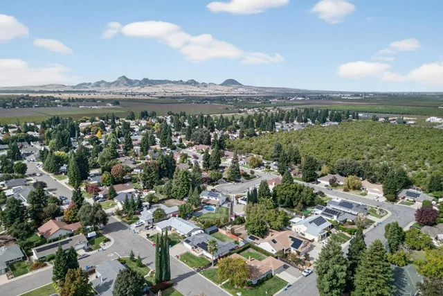 $455,000 | 1628 Buena Vista Drive, Yuba City, CA 95993