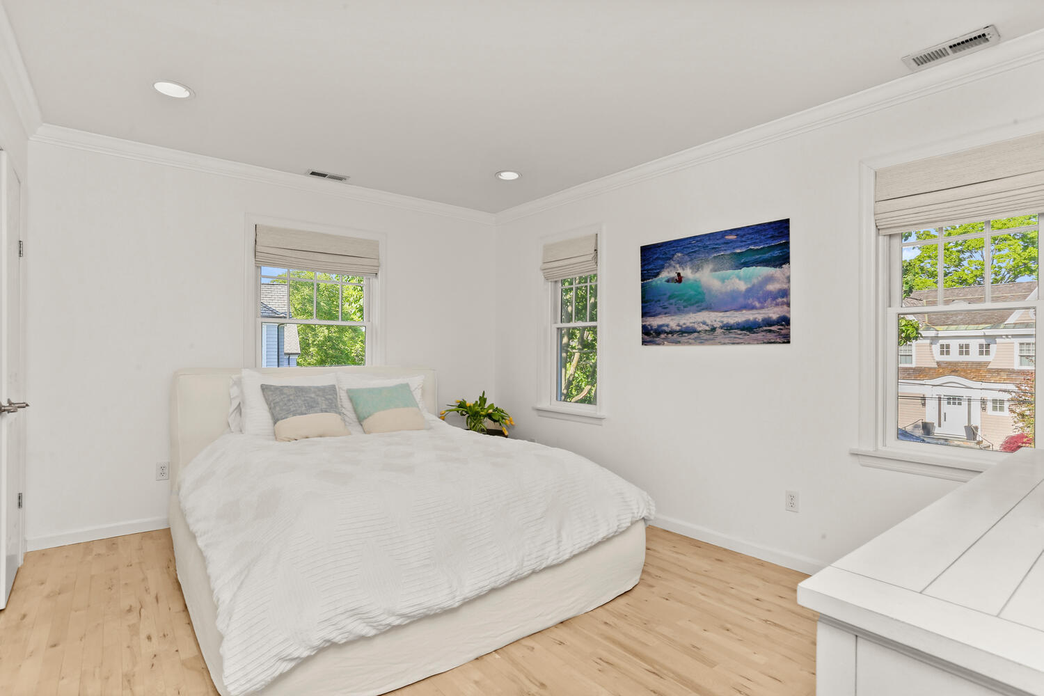 6 Mayflower Road Darien, CT 06820 - Photo 20 of 33 a bedroom with a bed and a window