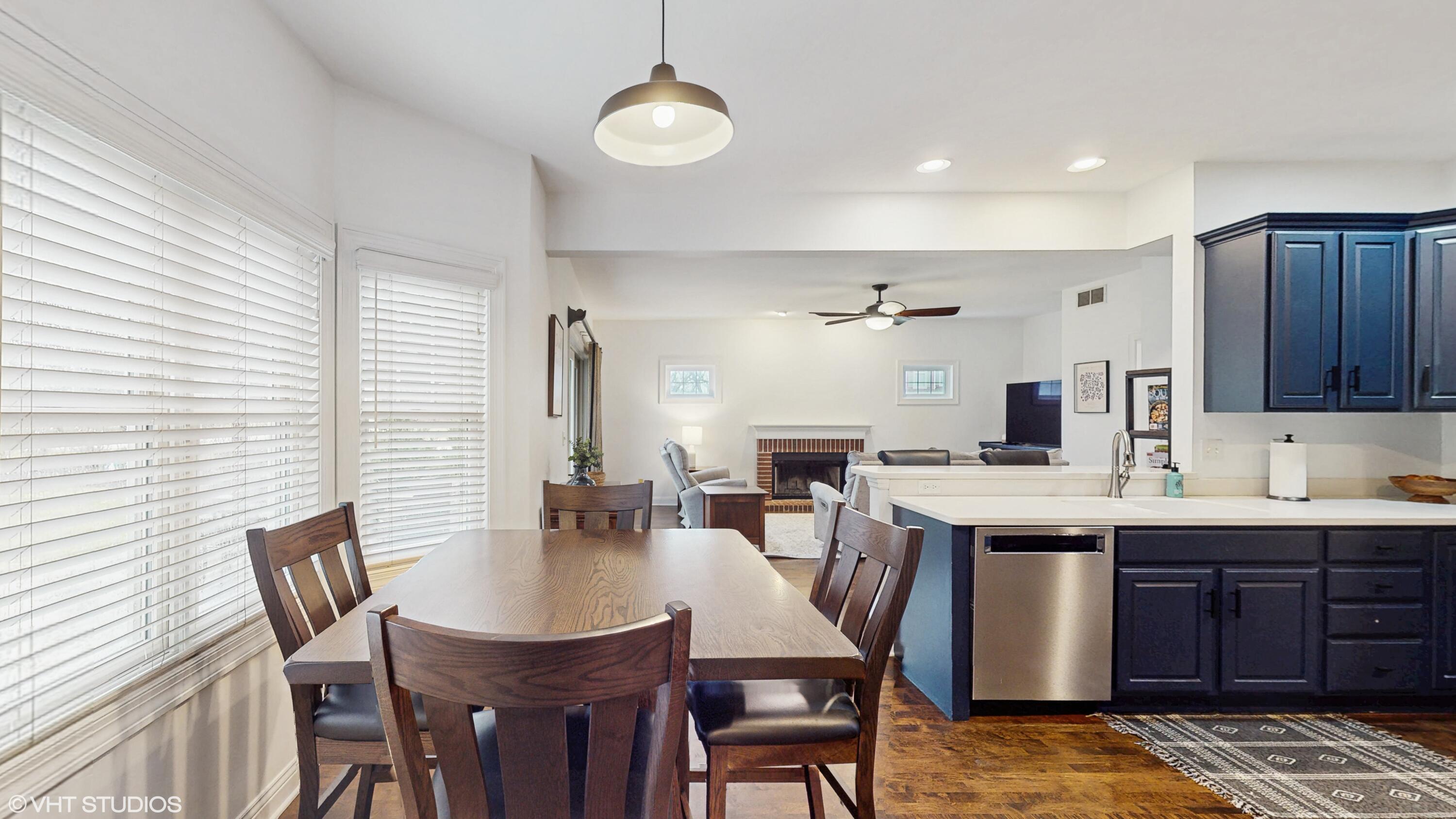 425 Maple Lane Williams Bay, WI 53191 - Photo 7 of 38 07_425MapleLn_2007_HiRes