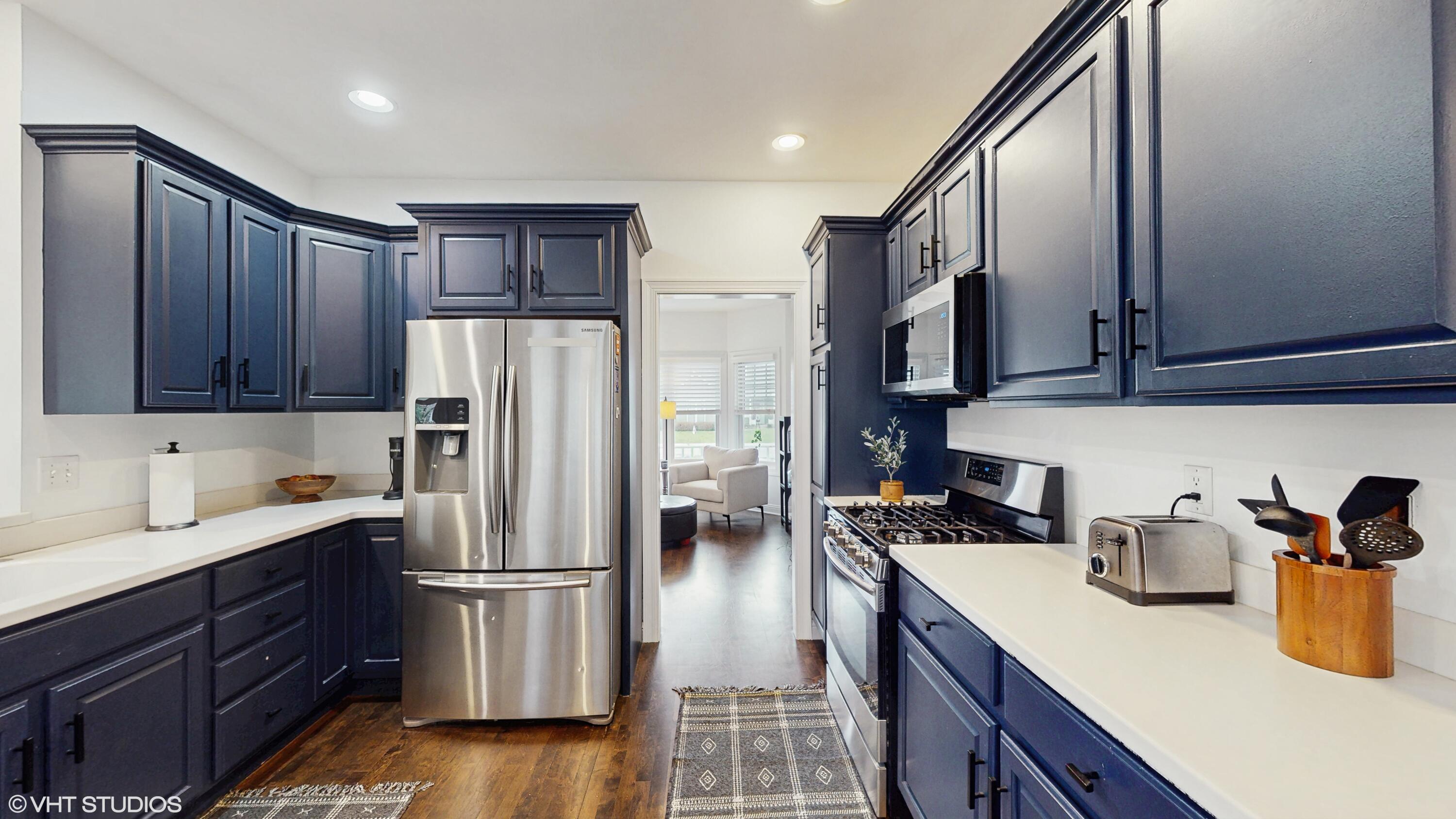 425 Maple Lane Williams Bay, WI 53191 - Photo 10 of 38 10_425MapleLn_2010_HiRes