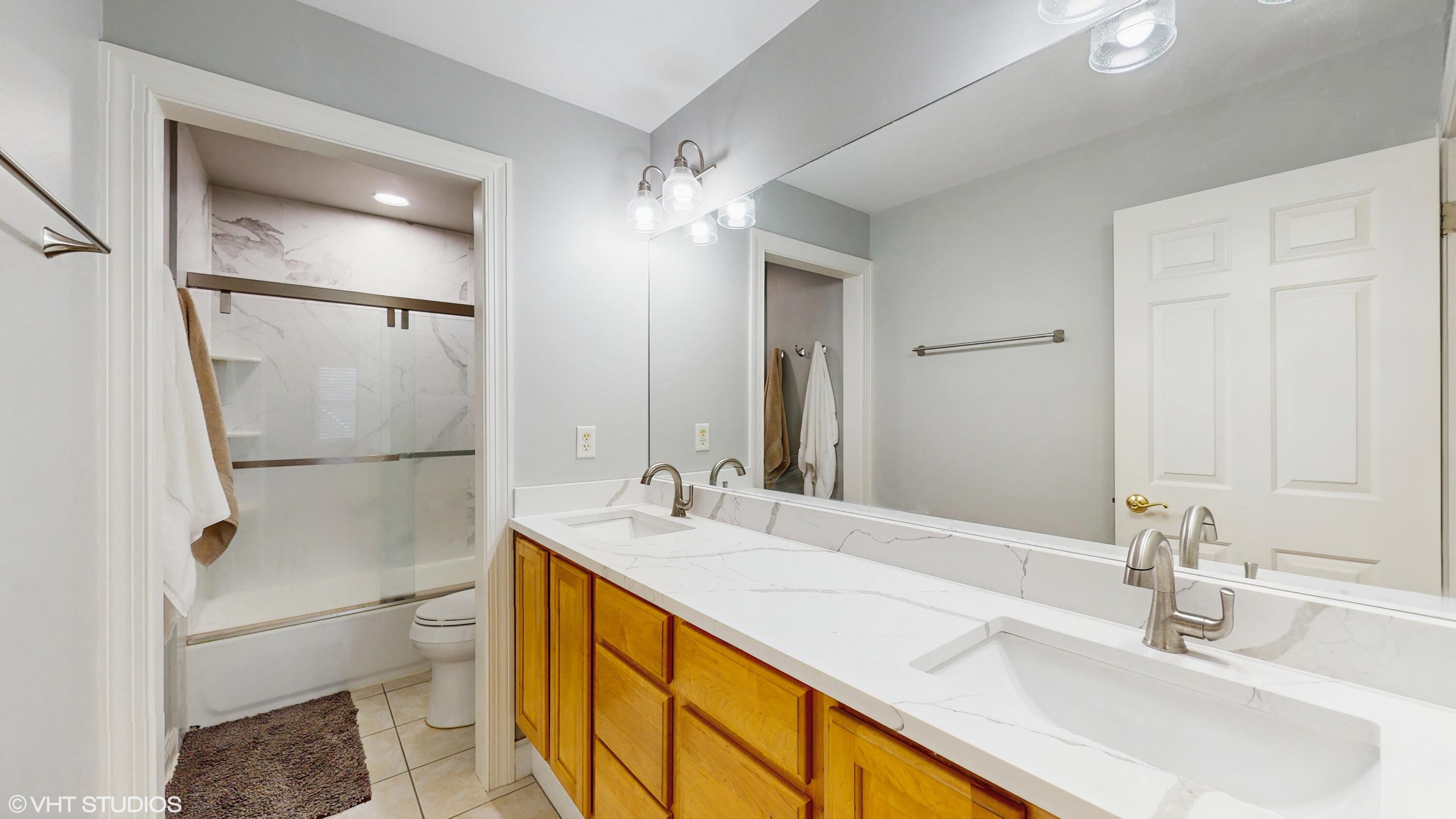 425 Maple Lane Williams Bay, WI 53191 - Photo 31 of 38 31_425MapleLn_2031_HiRes