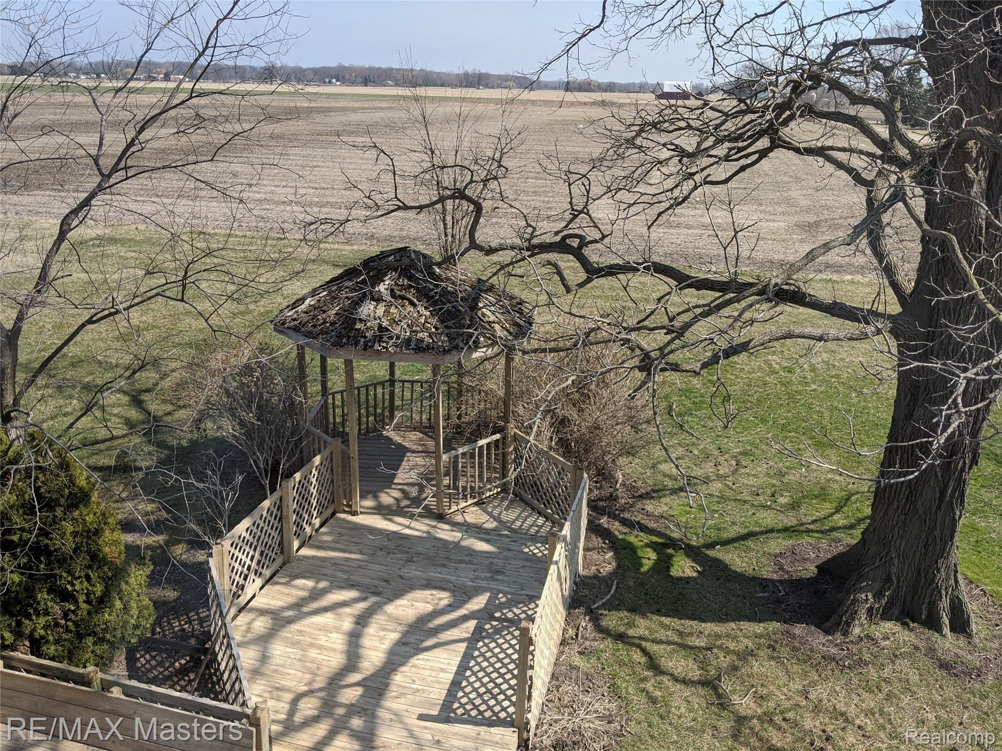 5644 Zink Road Maybee, MI 48159 - Photo 24 of 38 Deck And Gazebo