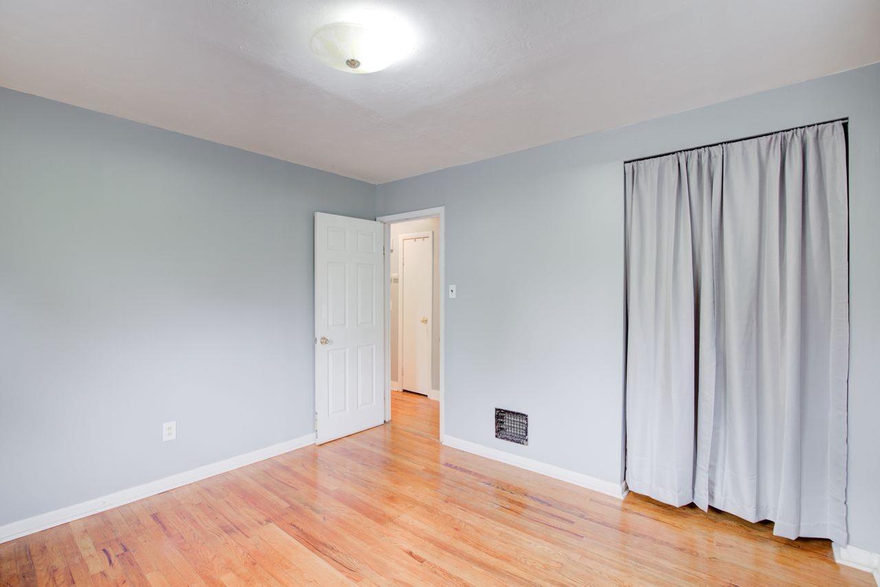 1434 Lyons Road Amelia, OH 45102 - Photo 14 of 30 Gallery Image 14