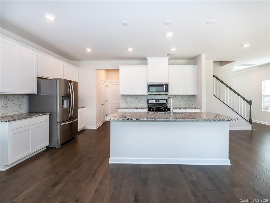 6104 Hailstone Road Charlotte, NC 28215 - Photo 8 of 15 Gallery Image 8