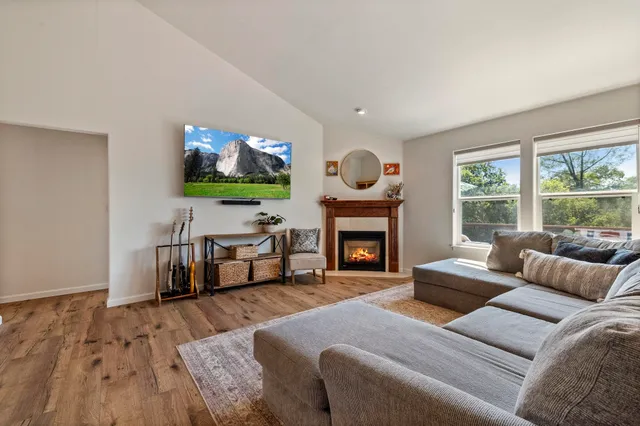 $438,000 | 21212 Ridgeview Drive, Sonora, CA 95370