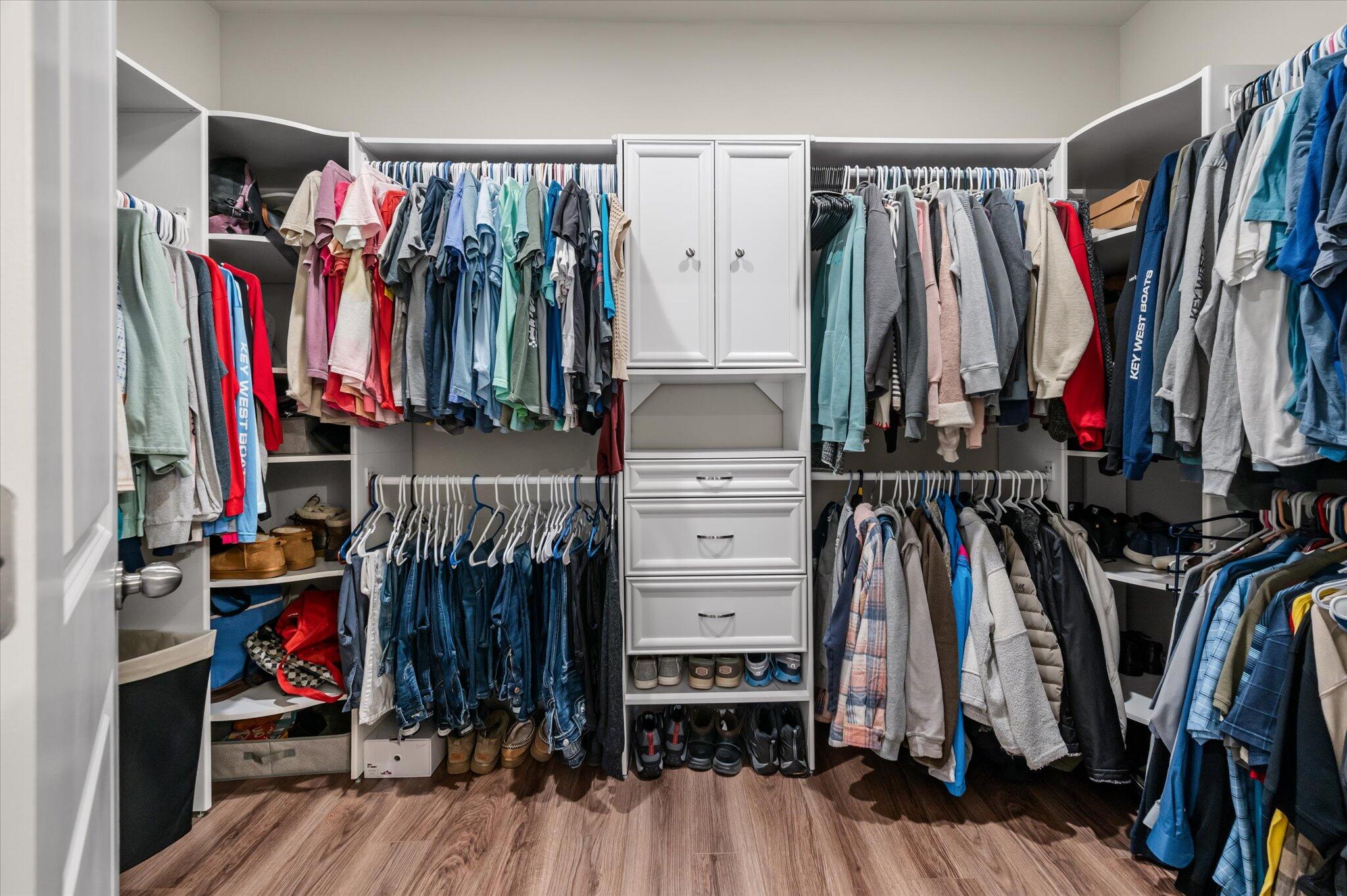 1119 Etowah Drive Ridgeville, SC 29472 - Photo 25 of 53 Primary Closet