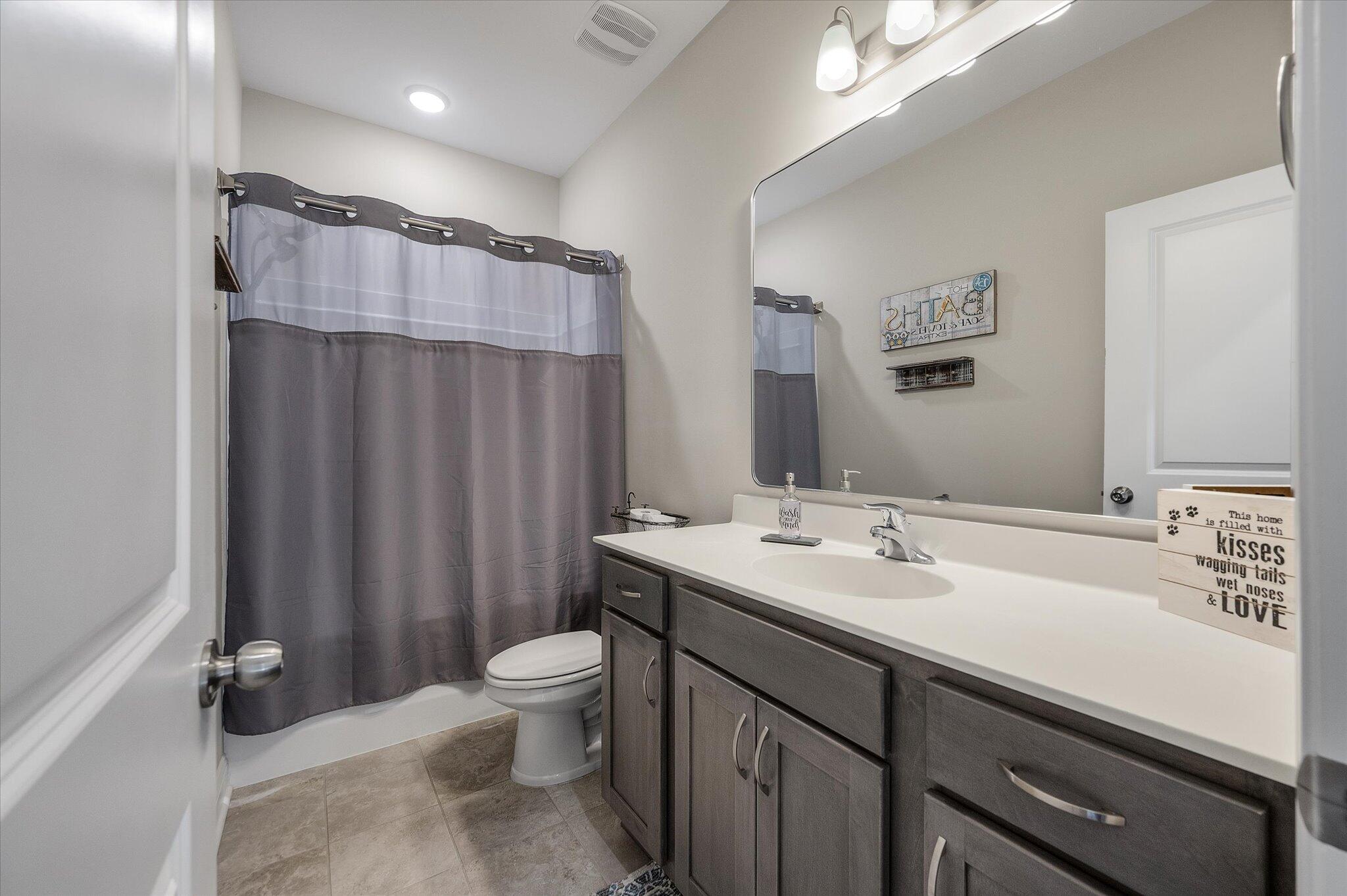 1119 Etowah Drive Ridgeville, SC 29472 - Photo 7 of 53 Full Hall Bath