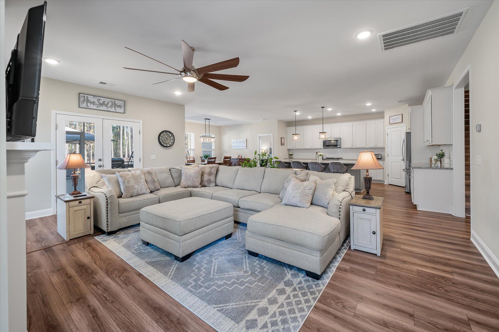 1119 Etowah Drive Ridgeville, SC 29472 - Photo 8 of 53 Living Area