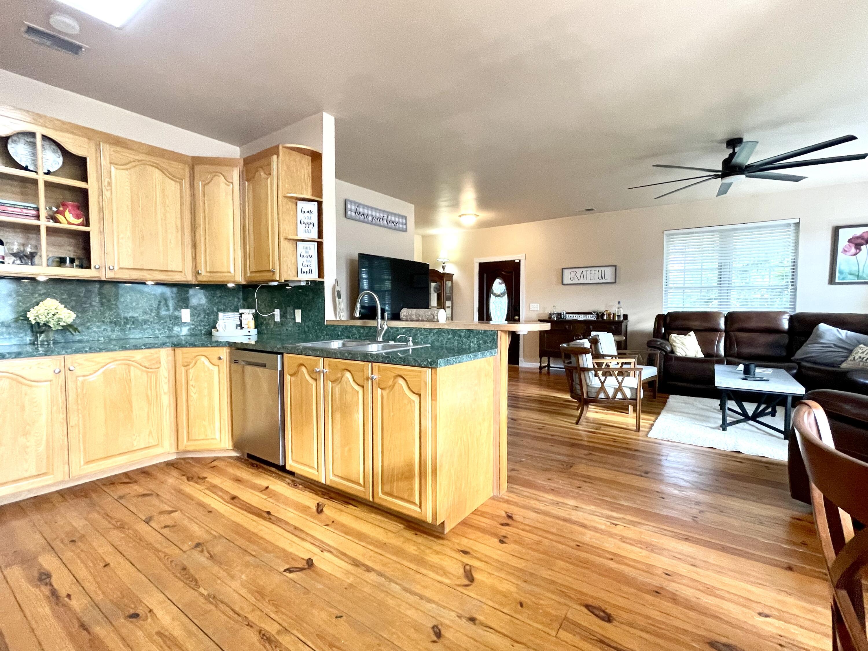 1160 State Rd S-8-376 Moncks Corner, SC 29461 - Photo 9 of 39 8BBE074D-2FDC-4025-91FE-7758FDB89B6E