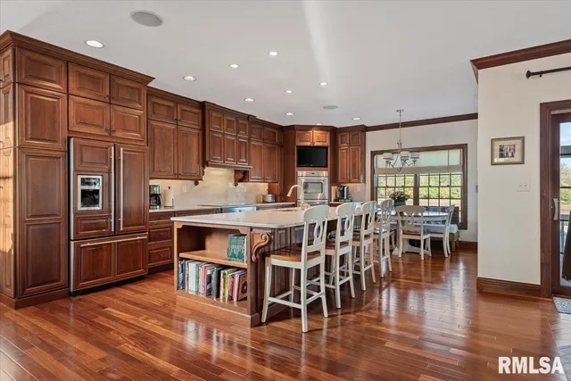 $1,275,000 | 7355 New City Road, Rochester, IL 62563