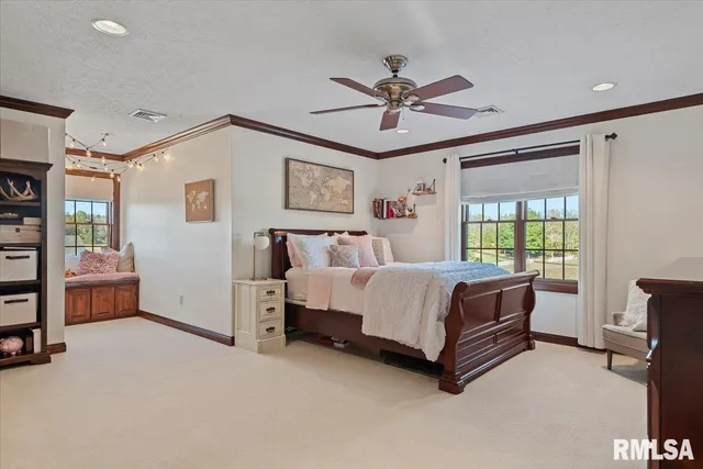 $1,275,000 | 7355 New City Road, Rochester, IL 62563