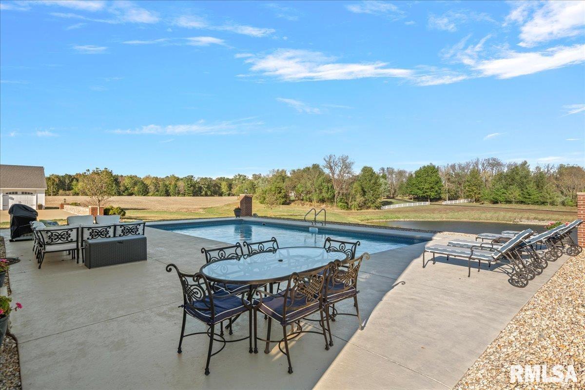 7355 New City Road Rochester, IL 62563 - Photo 66 of 87