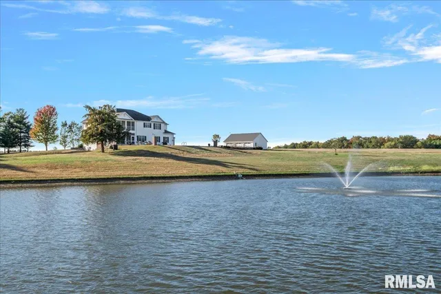 $1,275,000 | 7355 New City Road, Rochester, IL 62563