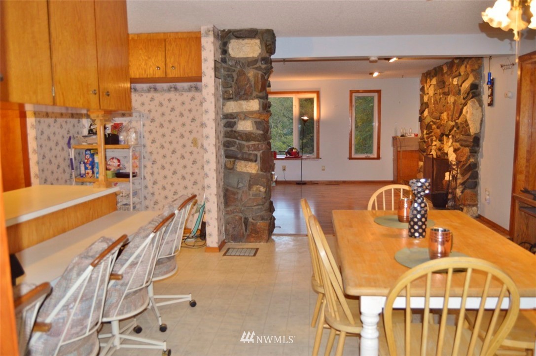 306-40 Kiona Road Randle, WA 98377 - Photo 8 of 25 Gallery Image 8