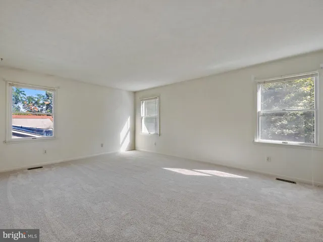 $585,000 | 6601 Facchina Lane, Glenn Dale, MD 20769