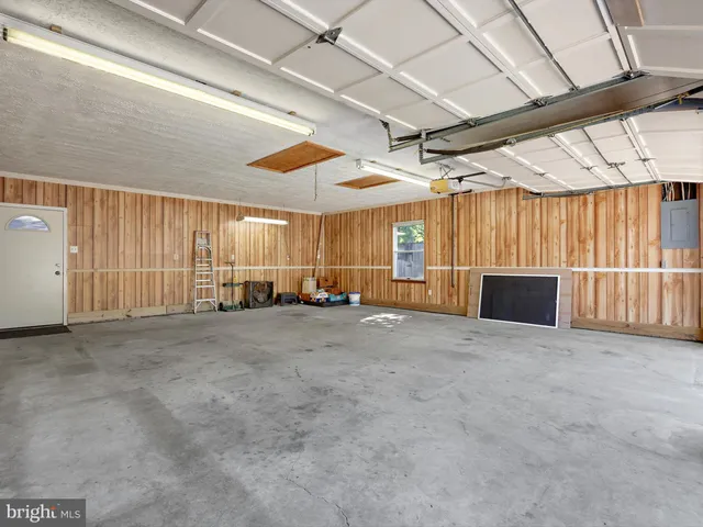 $585,000 | 6601 Facchina Lane, Glenn Dale, MD 20769