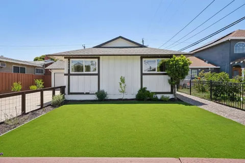 $1,575,000 | 2608 South Norfolk Street, San Mateo, CA 94403