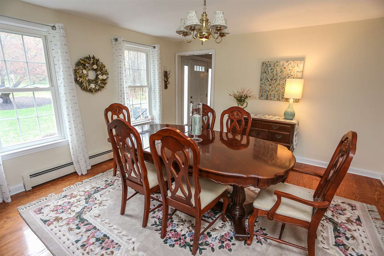 16 Oriole Road Windham, NH 03087 - Photo 13 of 40