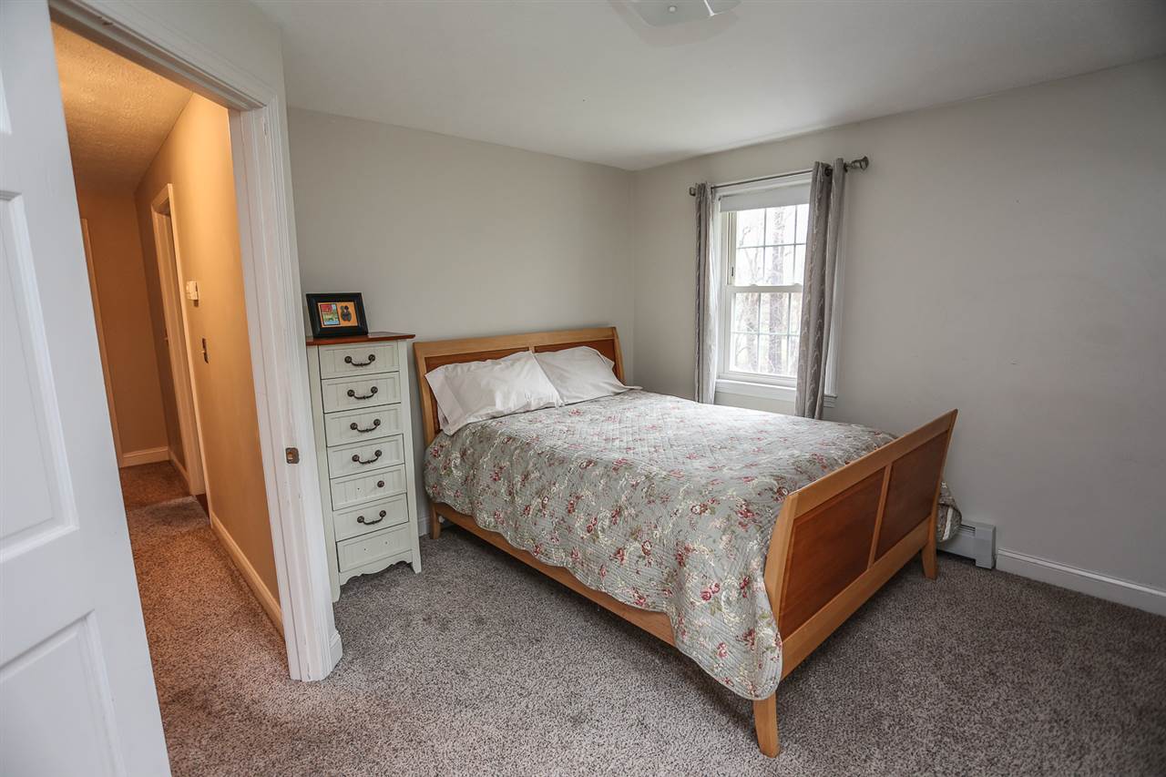 16 Oriole Road Windham, NH 03087 - Photo 20 of 40