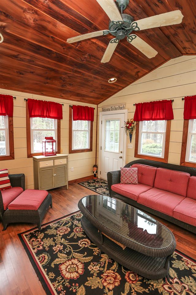 16 Oriole Road Windham, NH 03087 - Photo 29 of 40