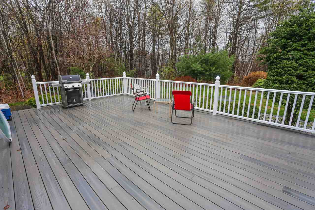 16 Oriole Road Windham, NH 03087 - Photo 32 of 40