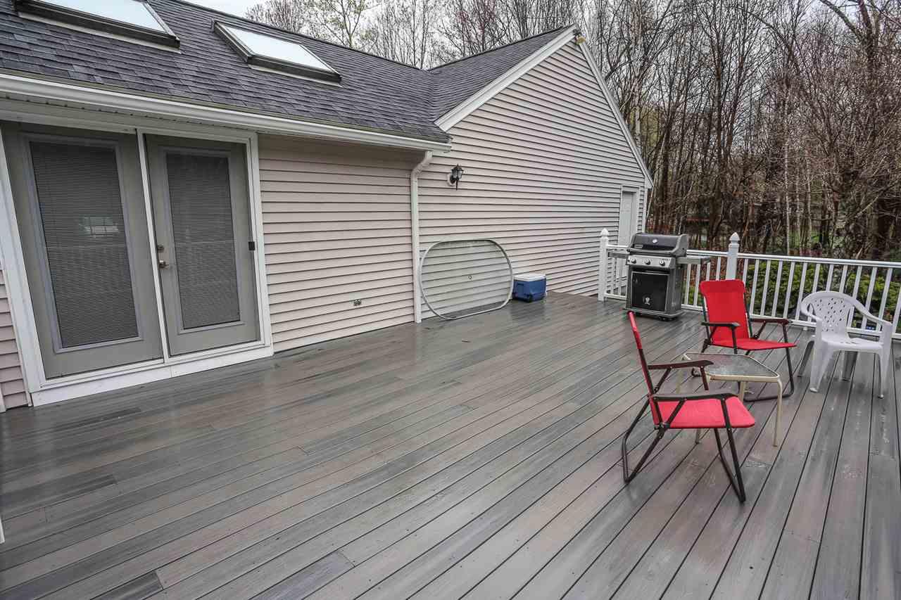 16 Oriole Road Windham, NH 03087 - Photo 33 of 40