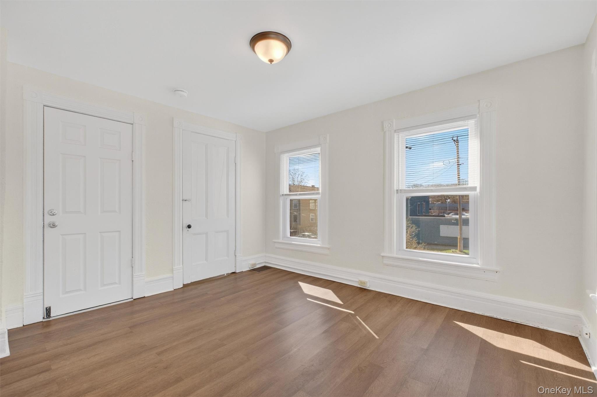 215 North Hamilton Street Poughkeepsie, NY 12601 - Photo 18 of 34