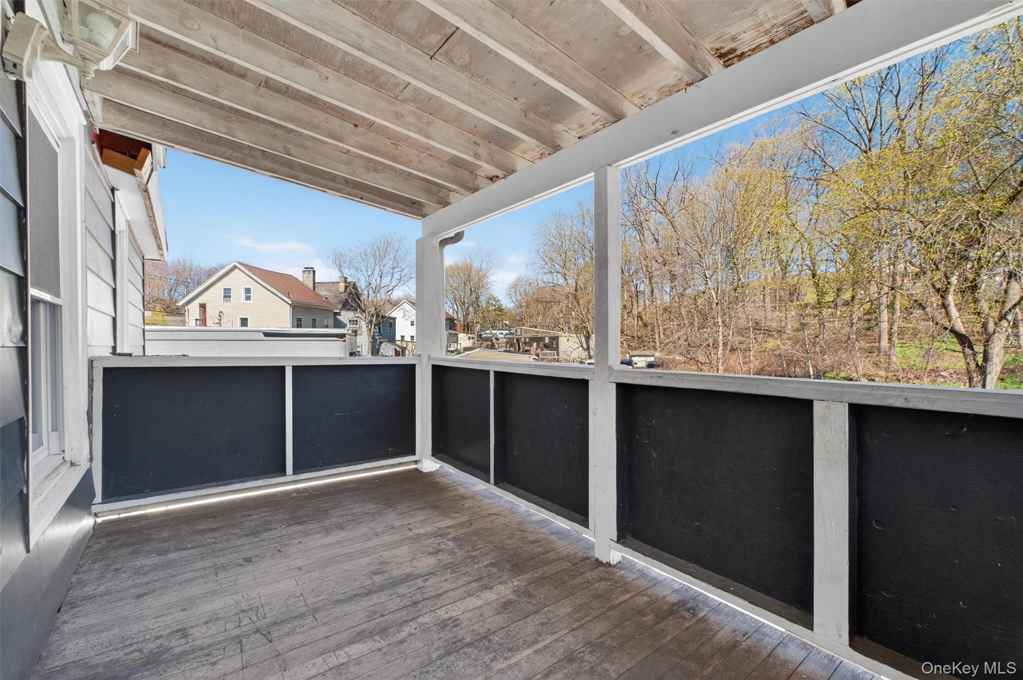 215 North Hamilton Street Poughkeepsie, NY 12601 - Photo 29 of 34