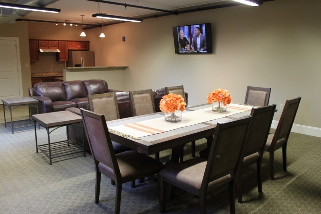 64 Beacon Street, Unit B206 Worcester, MA 01608 - Photo 22 of 23