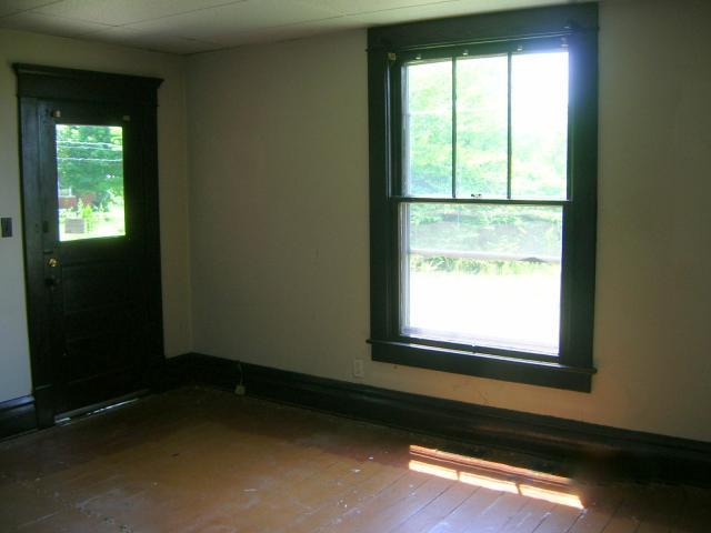 1065 Dayton Road Northeast Newark, OH 43055 - Photo 3 of 7 Gallery Image 3