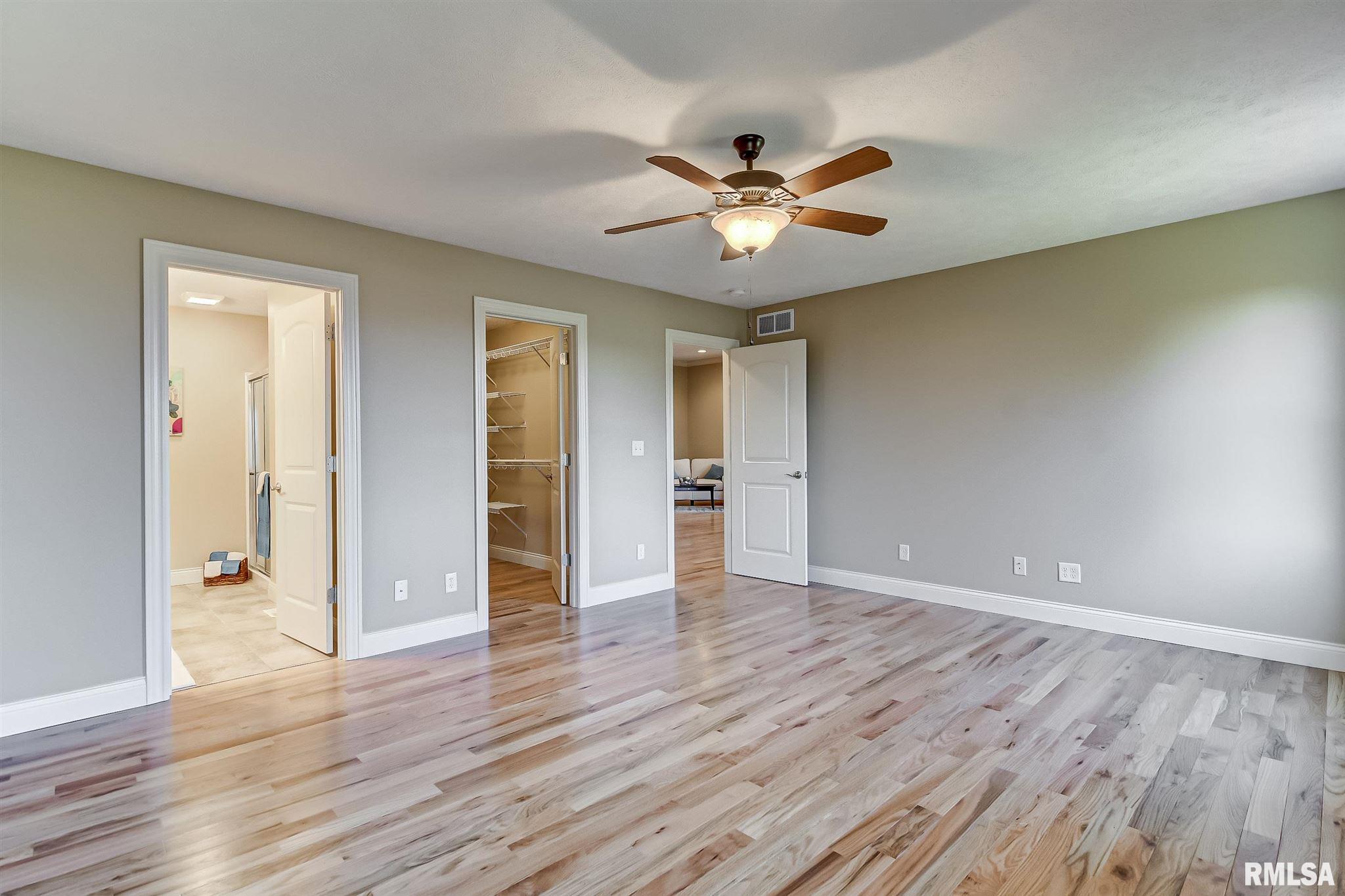 5512 Legacy Lane Springfield, IL 62711 - Photo 16 of 36 Gallery Image 16