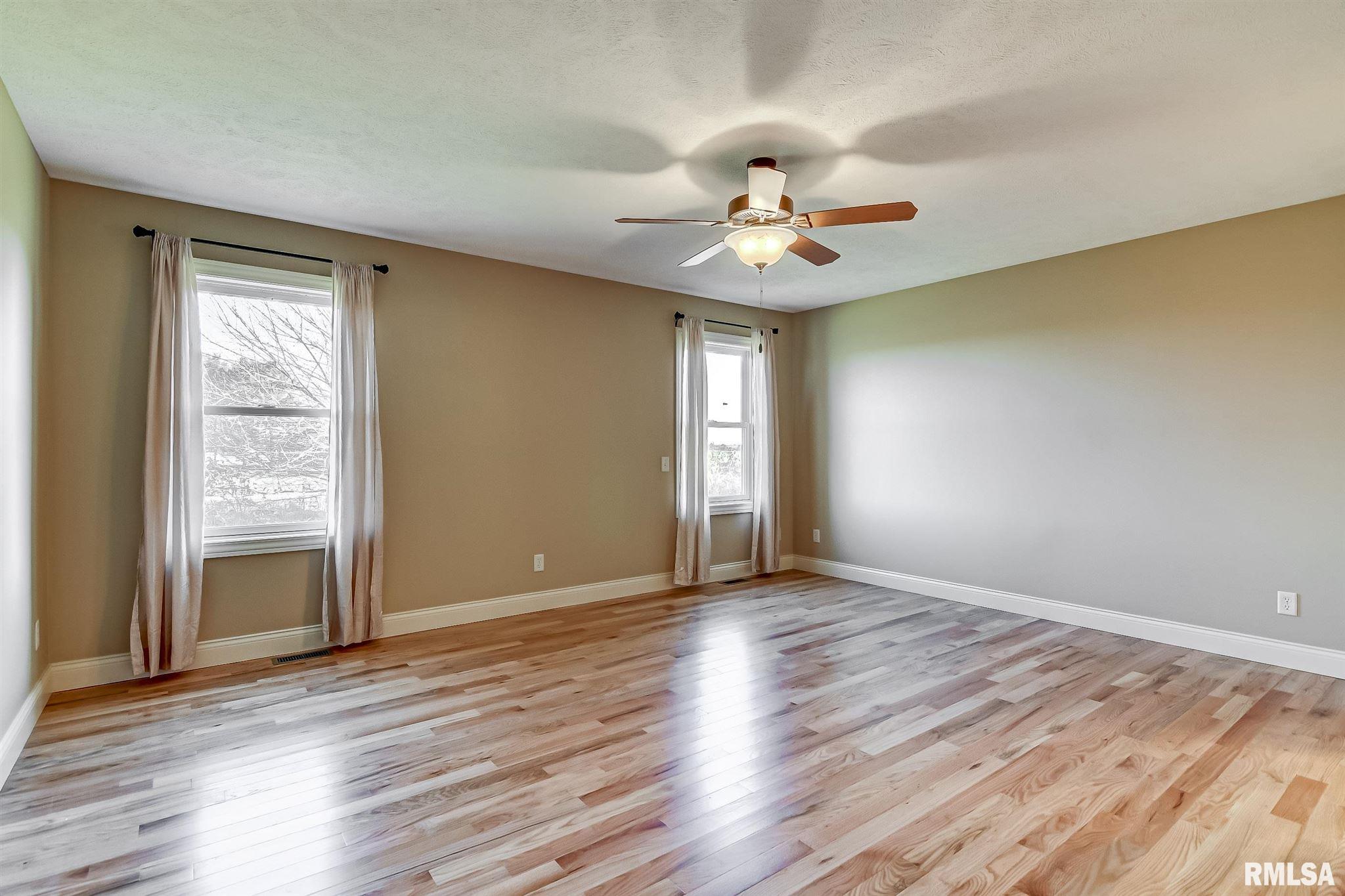 5512 Legacy Lane Springfield, IL 62711 - Photo 17 of 36 Gallery Image 17