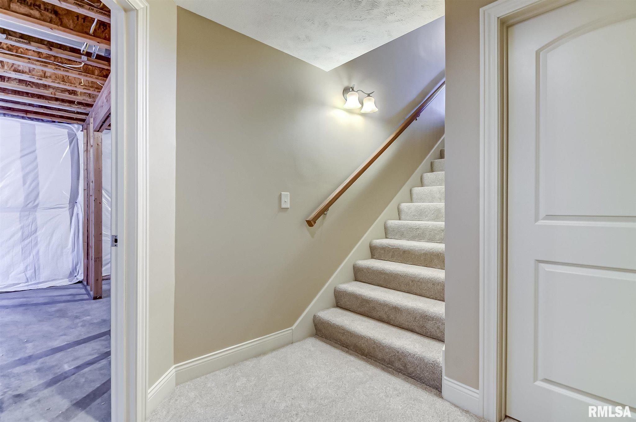 5512 Legacy Lane Springfield, IL 62711 - Photo 23 of 36 Gallery Image 23
