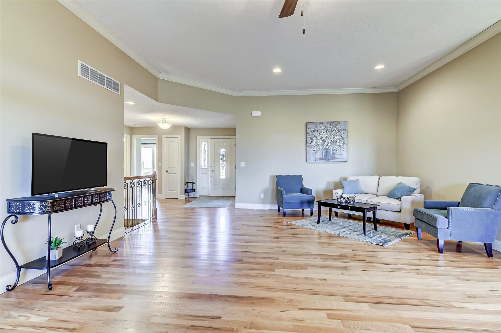 5512 Legacy Lane Springfield, IL 62711 - Photo 5 of 36 Gallery Image 5