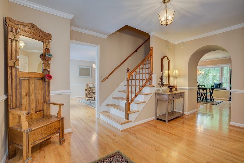 1743 Millbridge Road Salem, VA 24153 - Photo 5 of 54 Foyer (1)