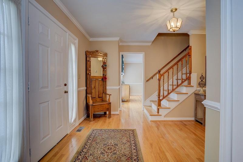 1743 Millbridge Road Salem, VA 24153 - Photo 6 of 54 Foyer (2)