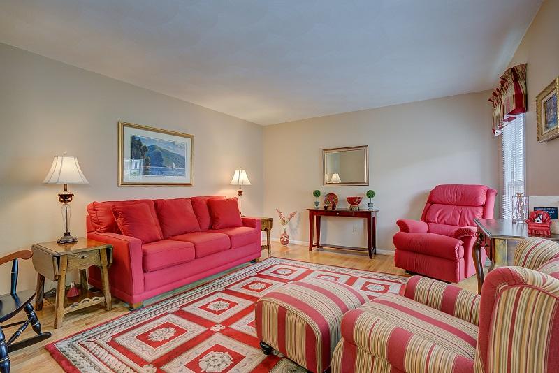 1743 Millbridge Road Salem, VA 24153 - Photo 7 of 54 Living Room (1)