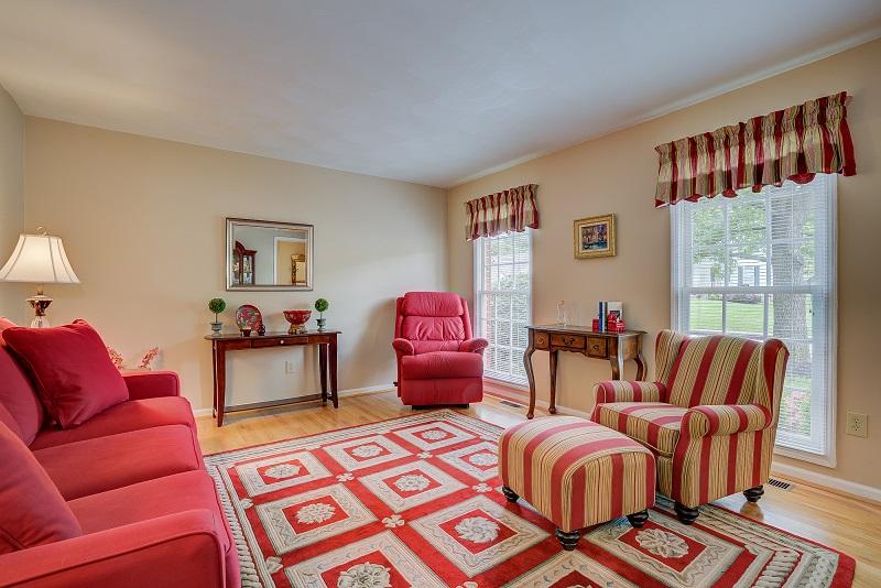 1743 Millbridge Road Salem, VA 24153 - Photo 8 of 54 Living Room (2)