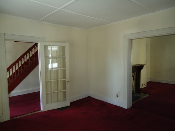 14 Hawthorne Street Springfield, MA 01105 - Photo 6 of 16 Gallery Image 6