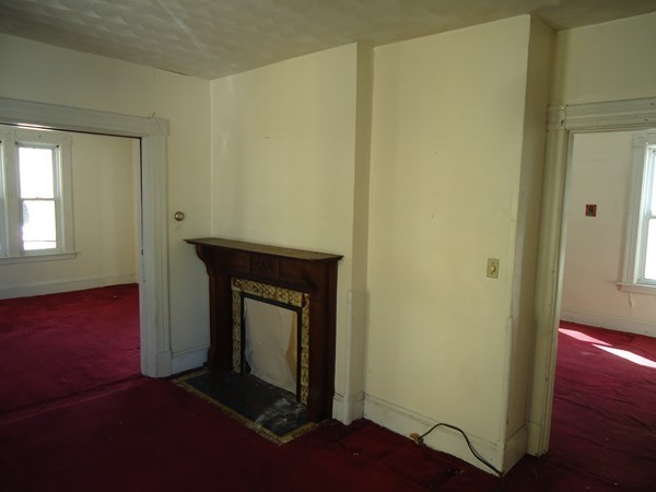 14 Hawthorne Street Springfield, MA 01105 - Photo 7 of 16 Gallery Image 7