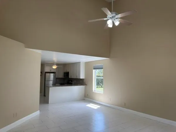 $4,500 | 13616 Yarmouth Court, Unit 13616, Wellington, FL 33414