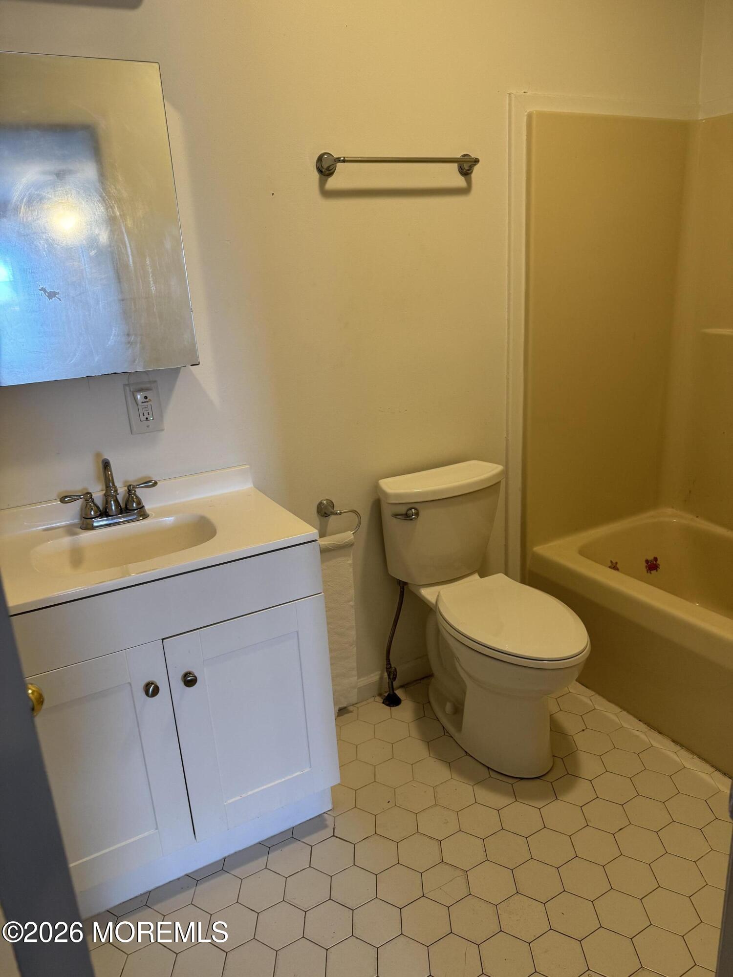 126 Bay Avenue, Unit B Highlands, NJ 07732 - Photo 8 of 9 Bath