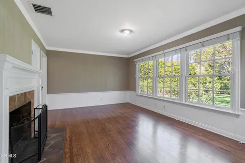 $6,500 | 15224 Weddington Street, Sherman Oaks, CA 91411