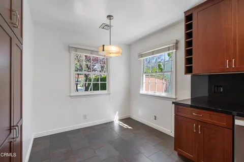 $6,500 | 15224 Weddington Street, Sherman Oaks, CA 91411