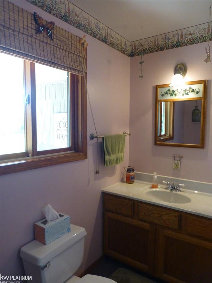 1636 Hessen Road Columbus, MI 48063 - Photo 68 of 90 50052949-67.JPG