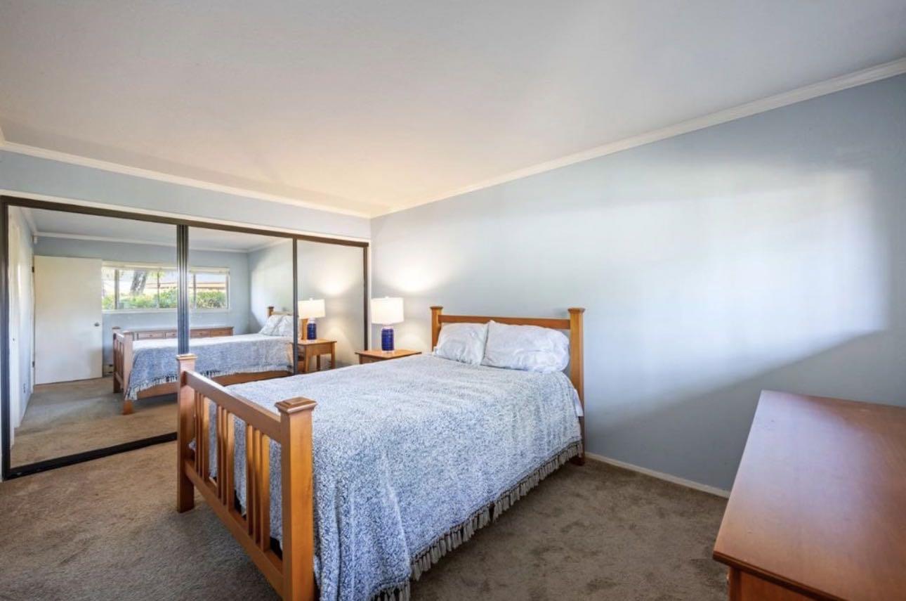 500 West Middlefield Road, Unit 98 Mountain View, CA 94043 - Photo 5 of 34