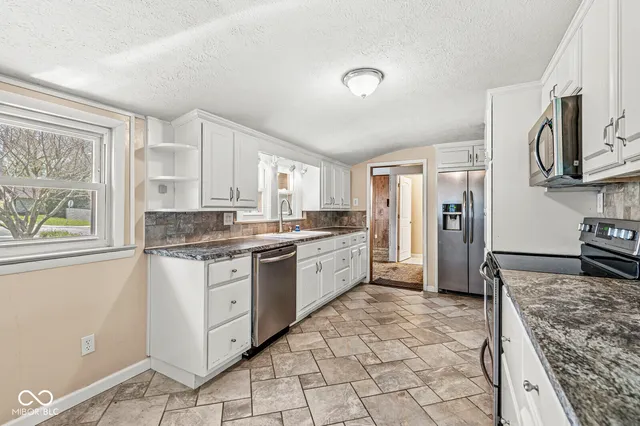 $289,900 | 315 West High Street, Pendleton, IN 46064