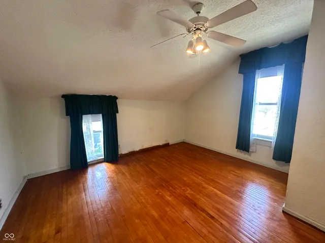 $289,900 | 315 West High Street, Pendleton, IN 46064