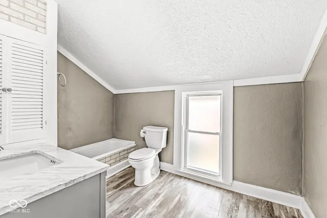 $289,900 | 315 West High Street, Pendleton, IN 46064