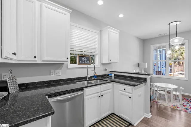 $515,000 | 102 Durand Court, Greer, SC 29650